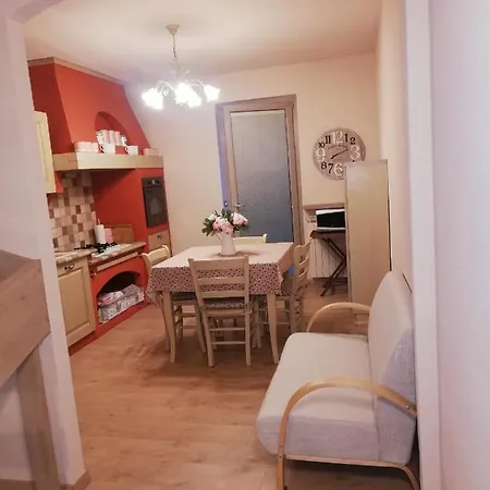 A Schiera 6 Giardino Box Auto Villa Saluzzo