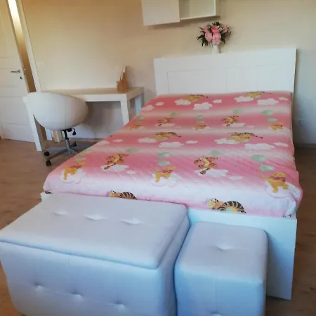 A Schiera 6 Giardino Box Auto Villa